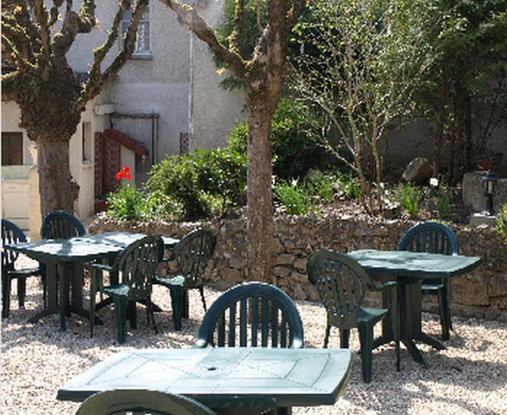 Auberge Le Rabelais Malay-le-Petit Bagian luar foto