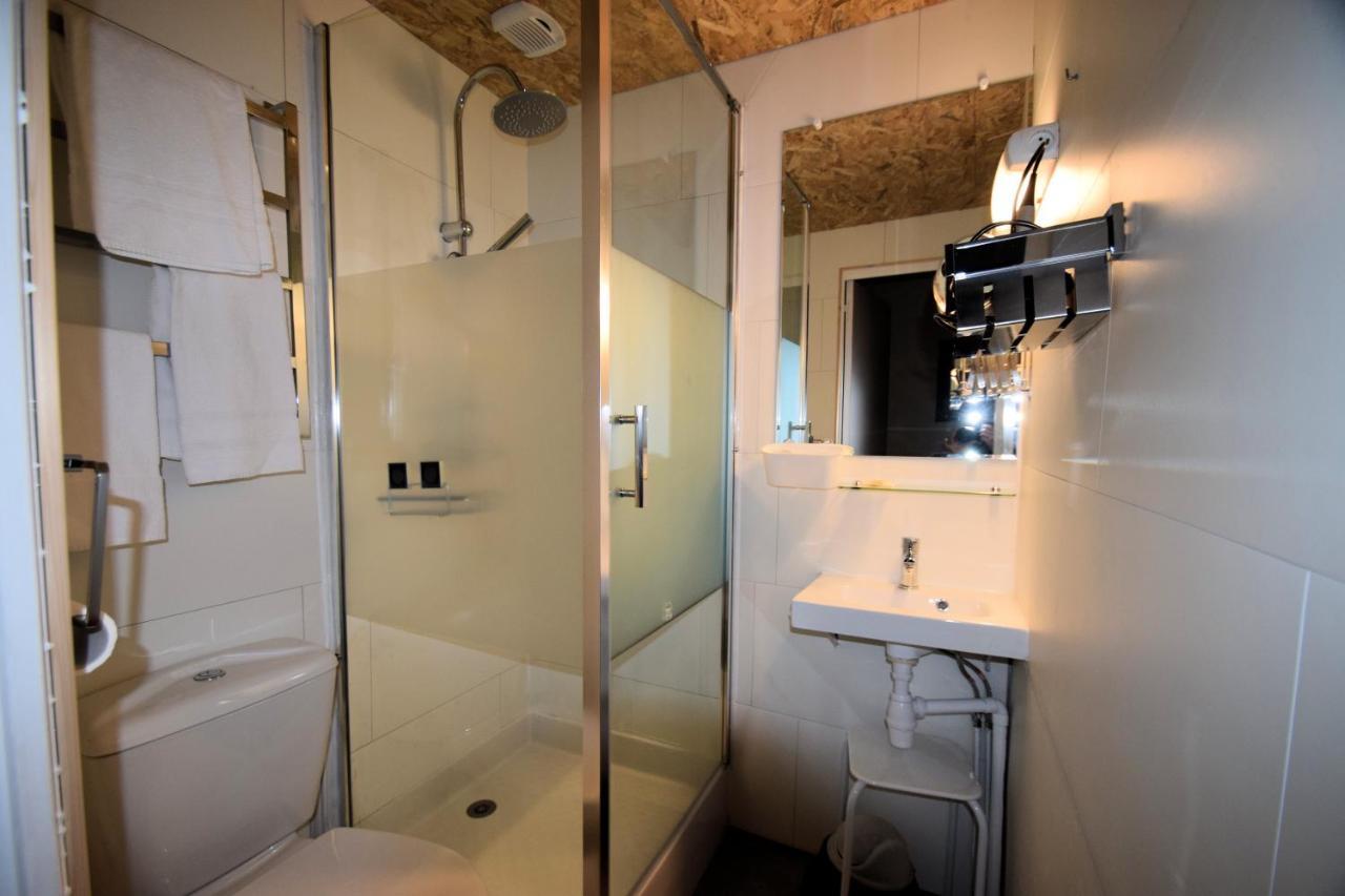 Auberge Le Rabelais Malay-le-Petit Bagian luar foto