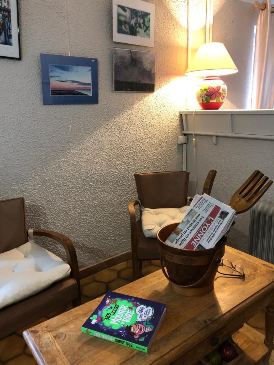 Auberge Le Rabelais Malay-le-Petit Bagian luar foto